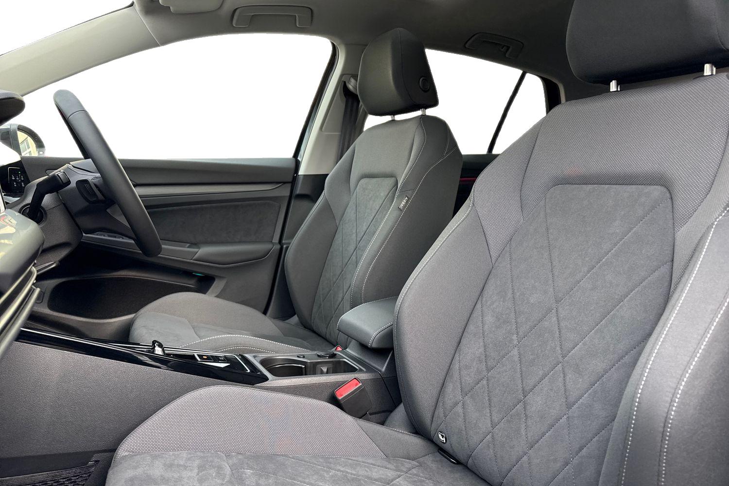 Used Volkswagen Golf 2025 for sale - 76411600: Photo 15