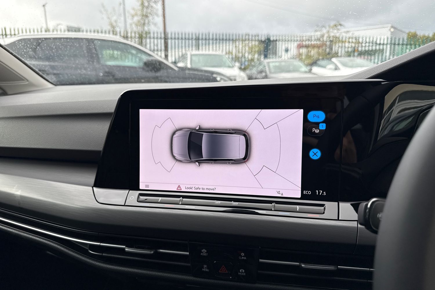 Used Volkswagen Golf 2025 for sale - 76411600: Photo 48