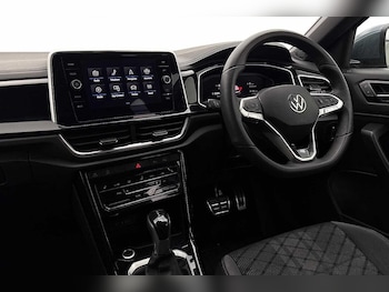 Used Volkswagen T-Roc 2025 for sale - 79392752: Photo
