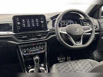 Used Volkswagen T-Roc 2025 for sale - 78962409: Photo