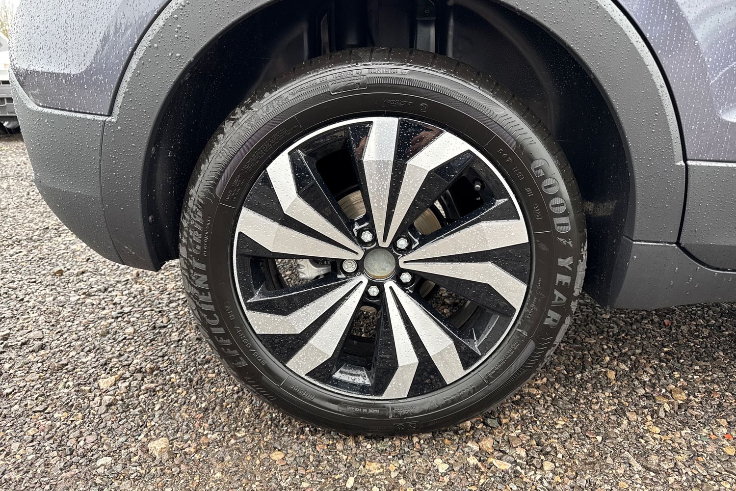 Used Volkswagen T-Cross 2025 for sale - 76896148: Photo 11