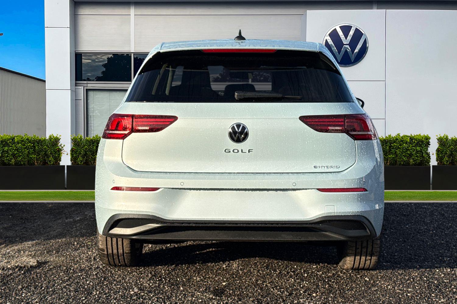 Used Volkswagen Golf 2025 for sale - 76985296: Photo 4