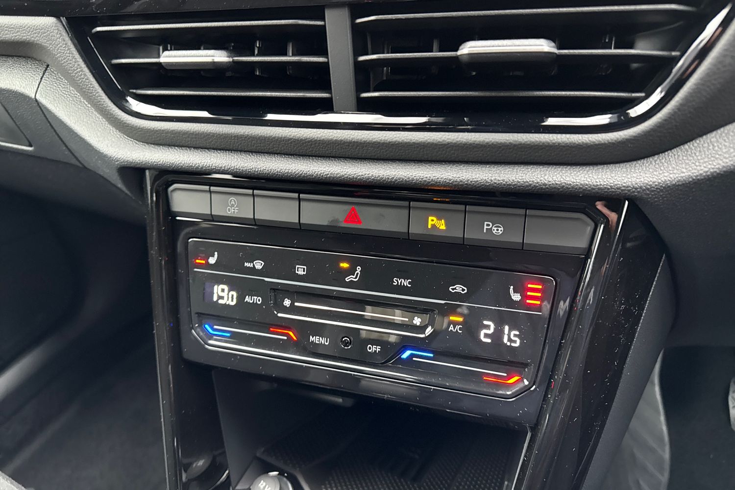 Used Volkswagen T-Roc 2026 for sale - 77642085: Photo 52