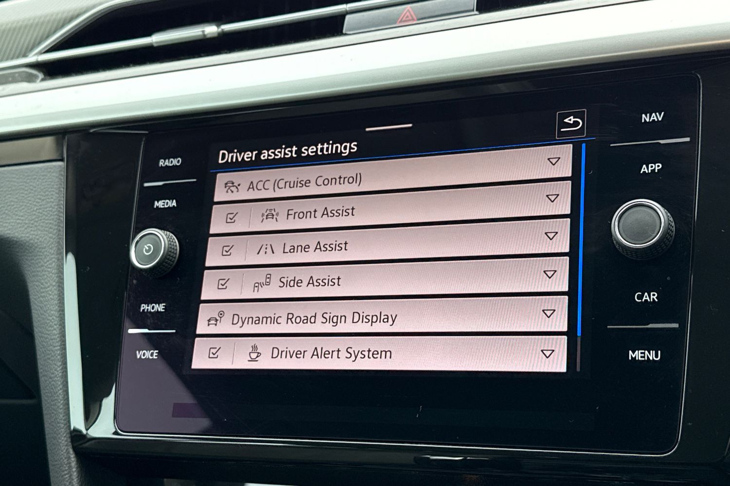 Used Volkswagen Arteon 2025 for sale - 77989584: Photo 30