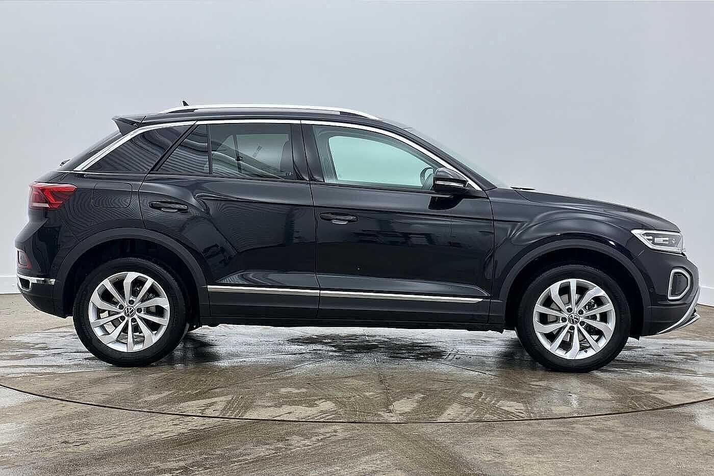 Used Volkswagen T-Roc 2025 for sale - 78144239: Photo 4