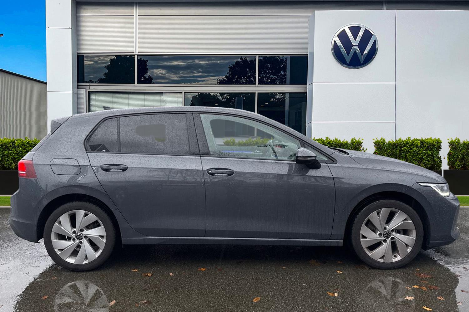 Used Volkswagen Golf 2025 for sale - 76588053: Photo 3