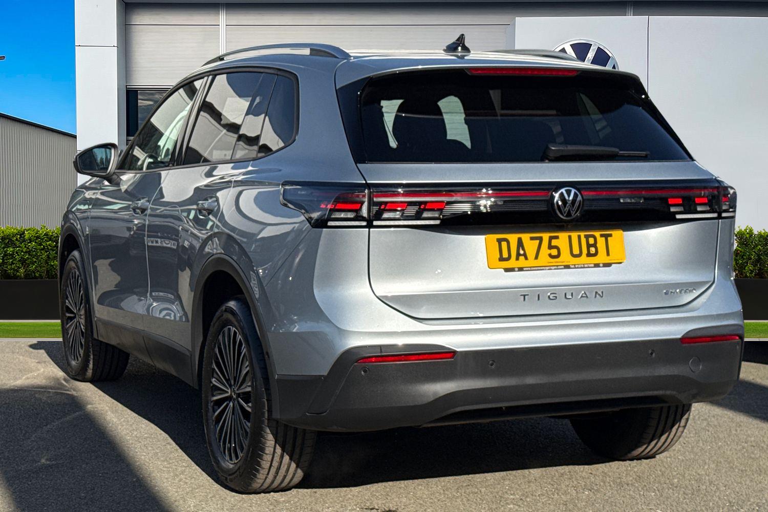 Used Volkswagen Tiguan 2025 for sale - 77943688: Photo 2