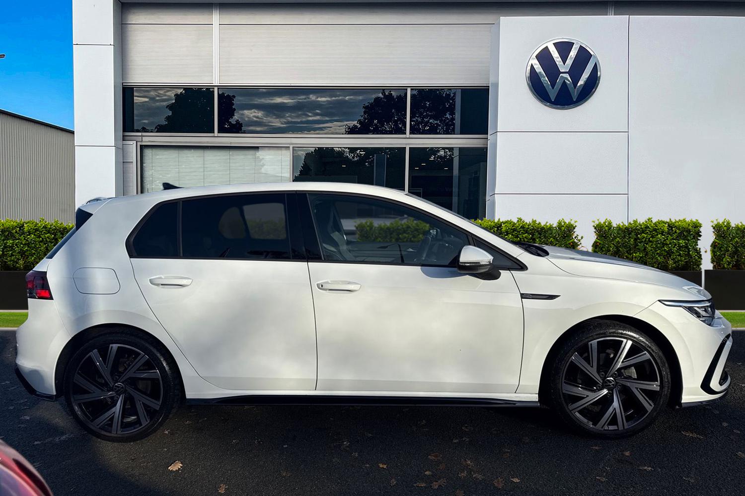 Used Volkswagen Golf 2023 for sale - 76909470: Photo 3