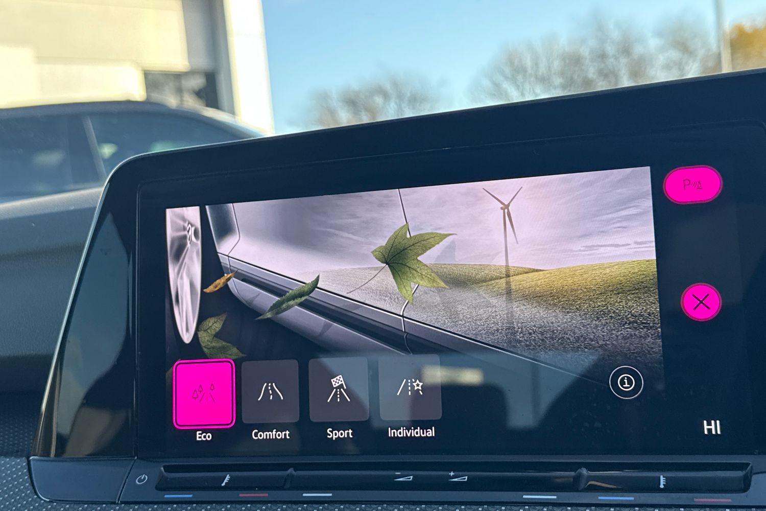 Used Volkswagen Golf 2023 for sale - 76909470: Photo 33