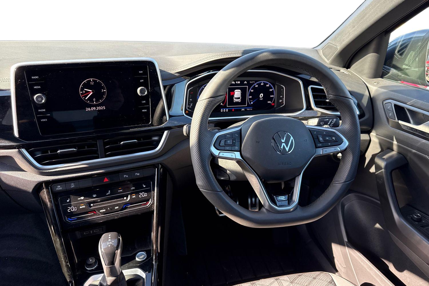 Used Volkswagen T-Roc 2025 for sale - 76090200: Photo 18