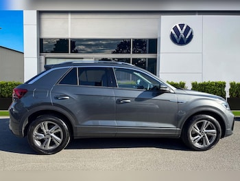 Used Volkswagen T-Roc 2025 for sale - 76090200: Photo 3
