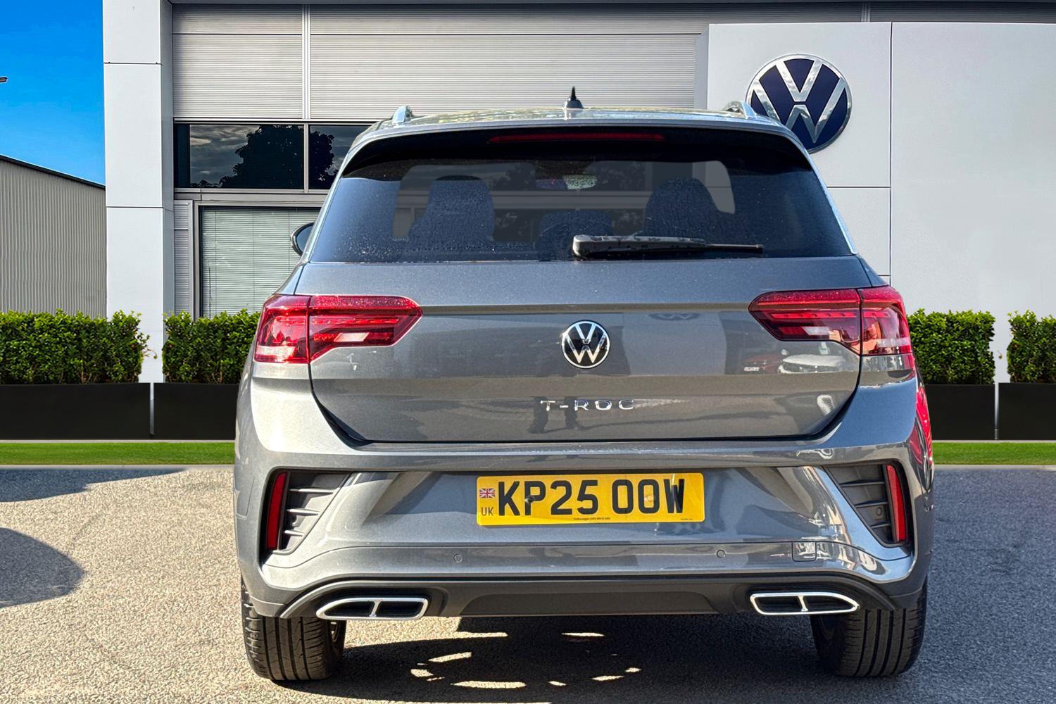 Used Volkswagen T-Roc 2025 for sale - 76090200: Photo 4