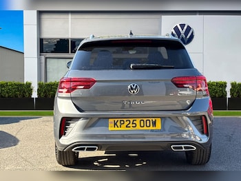 Used Volkswagen T-Roc 2025 for sale - 76090200: Photo 4