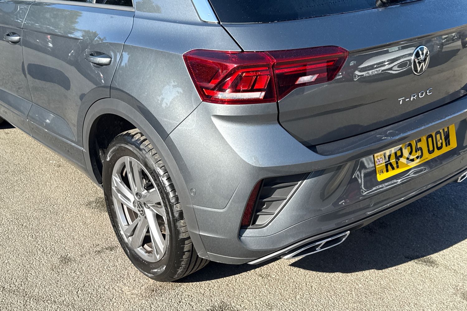 Used Volkswagen T-Roc 2025 for sale - 76090200: Photo 8