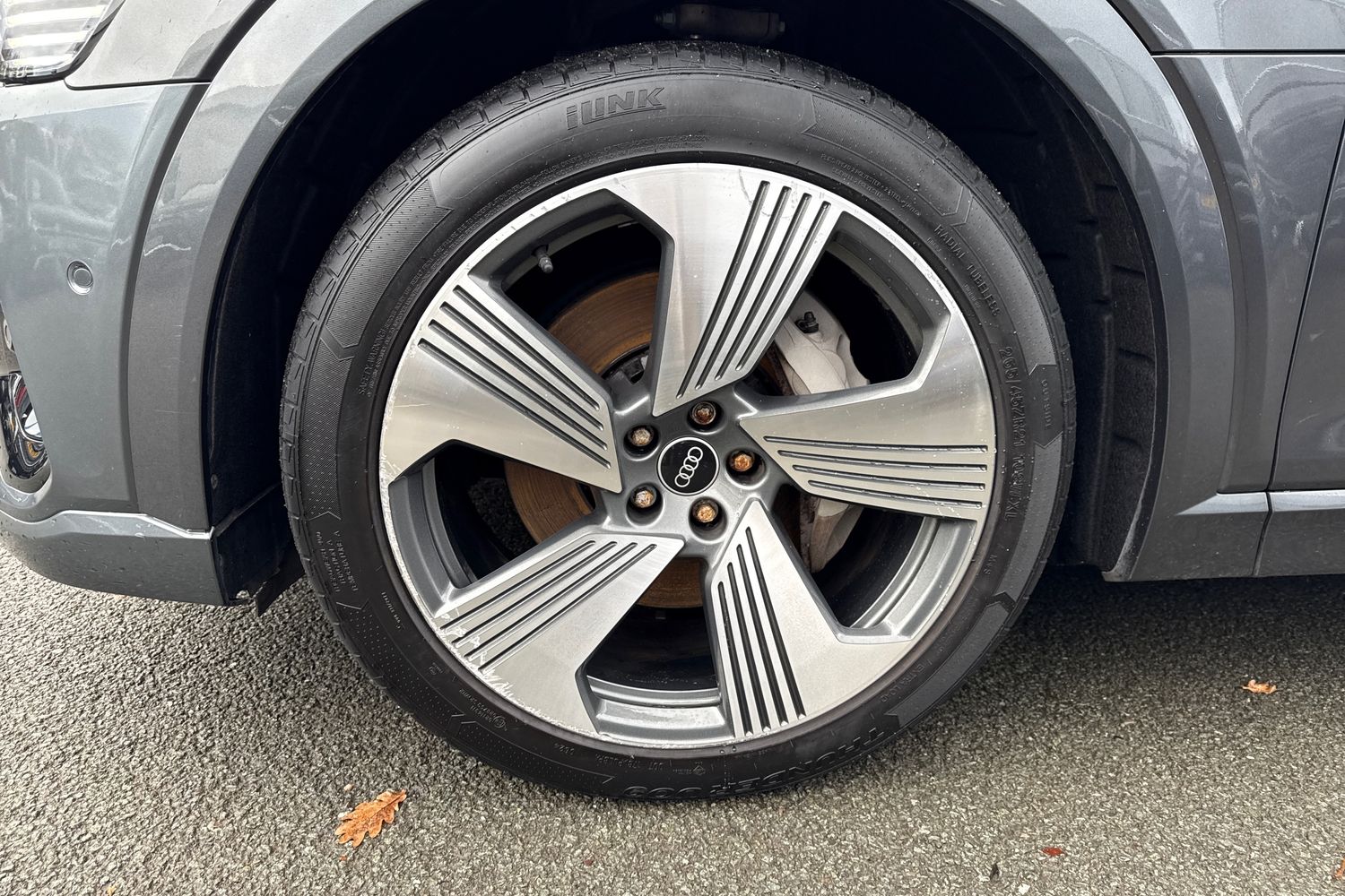 Used Audi e-tron 2021 for sale - 76685780: Photo 12