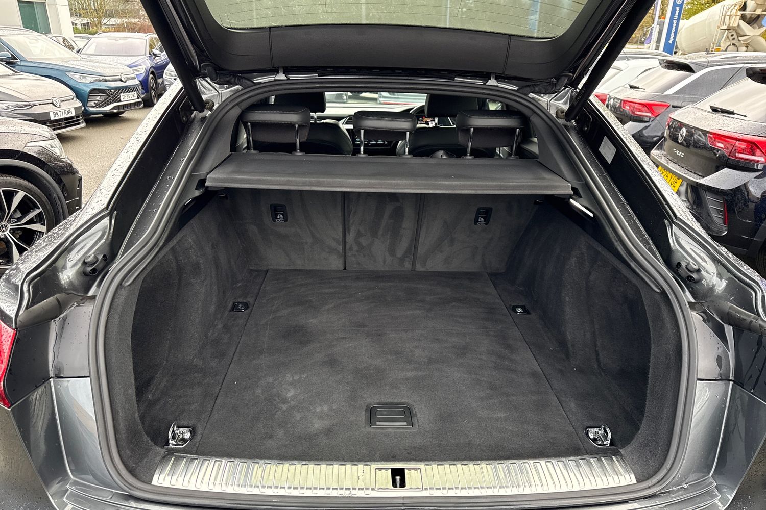 Used Audi e-tron 2021 for sale - 76685780: Photo 7