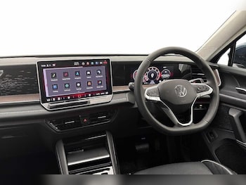Used Volkswagen Touran 2026 for sale - 79184865: Photo