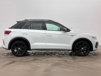 Used Volkswagen T-Roc 2025 for sale - 78851899: Photo
