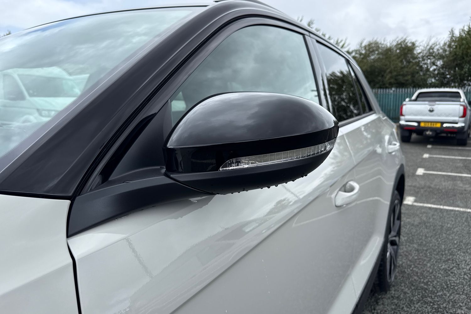 Used Volkswagen T-Roc 2025 for sale - 76805338: Photo 32