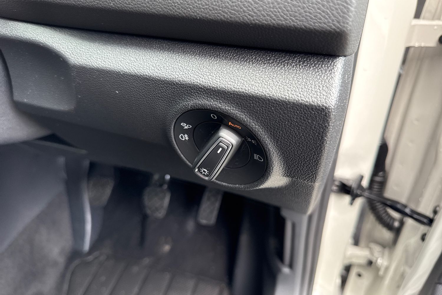 Used Volkswagen T-Roc 2025 for sale - 76805338: Photo 37