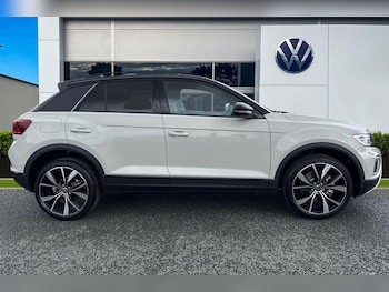 Used Volkswagen T-Roc 2025 for sale - 76805338: Photo