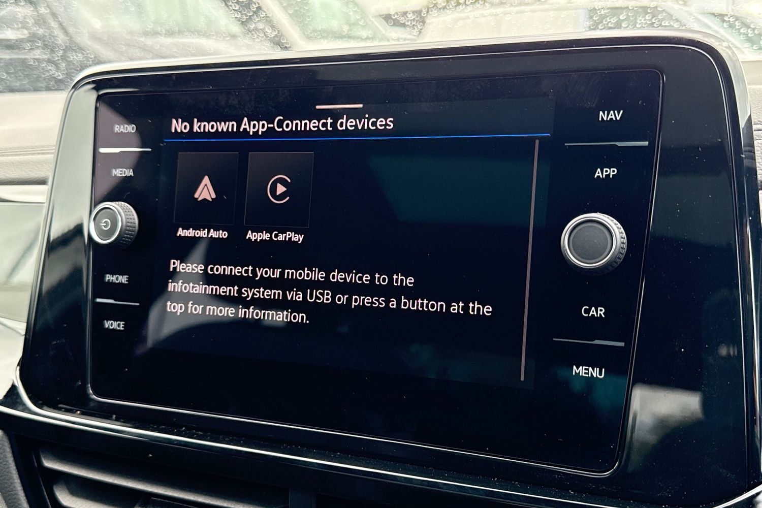 Used Volkswagen T-Roc 2025 for sale - 76805338: Photo 50