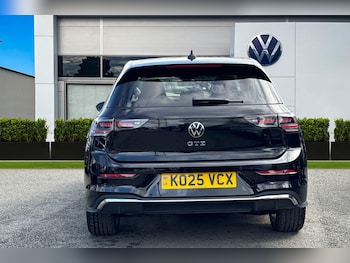 Used Volkswagen Golf 2025 for sale - 78038245: Photo
