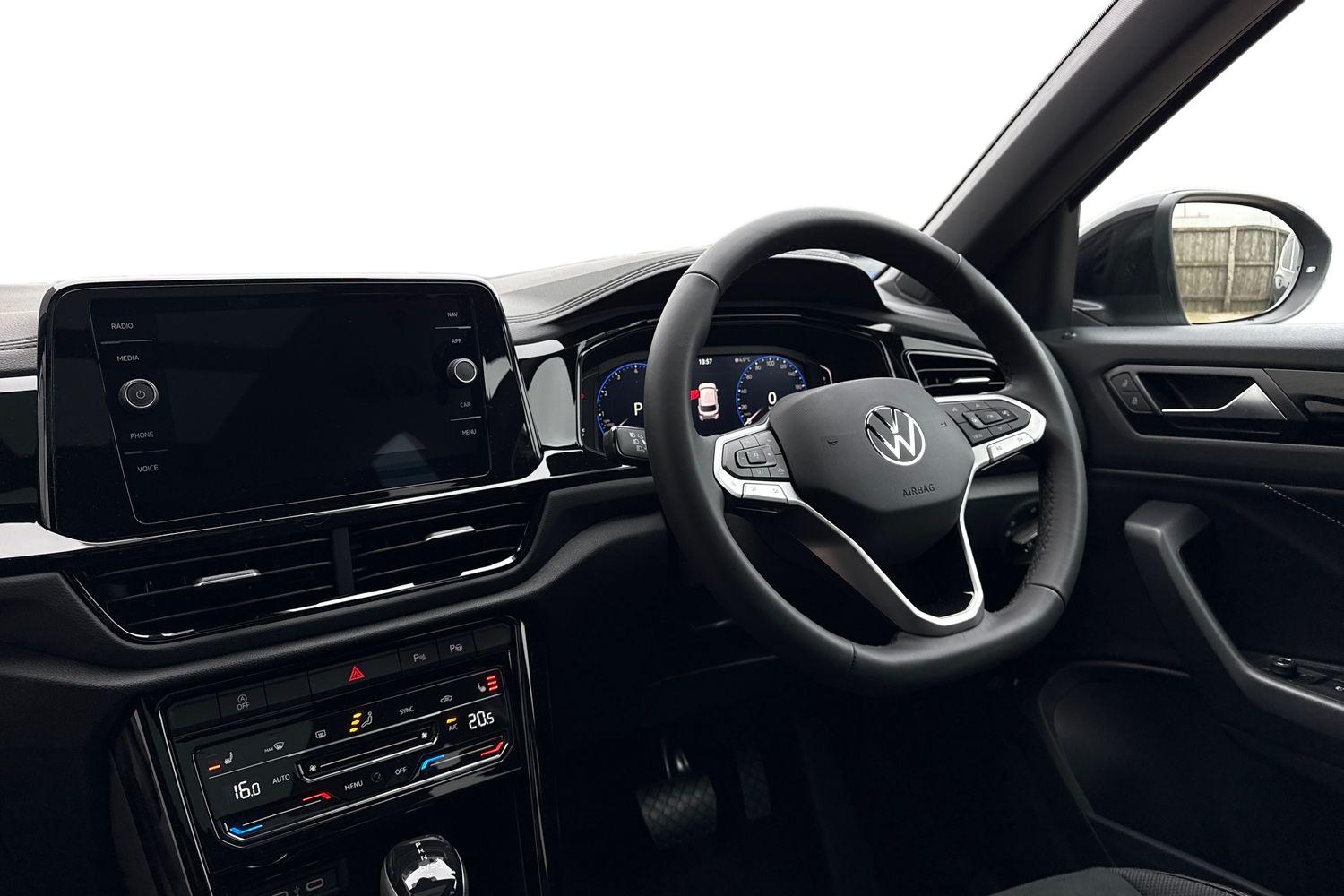 Used Volkswagen T-Roc 2026 for sale - 77368321: Photo 17