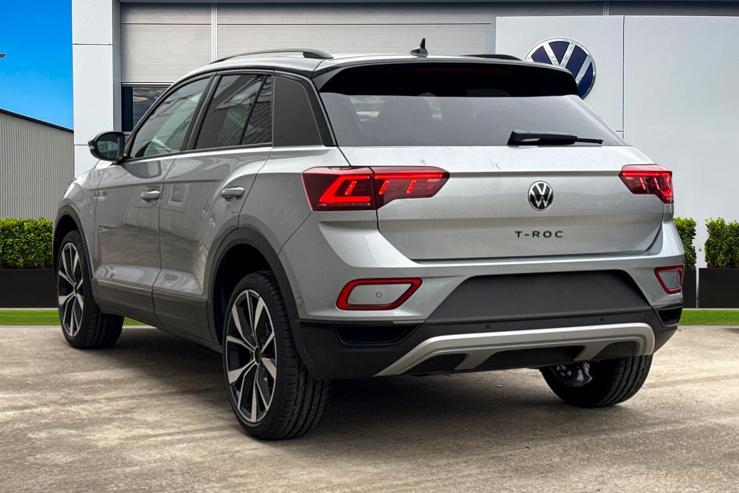 Used Volkswagen T-Roc 2026 for sale - 77368321: Photo 2