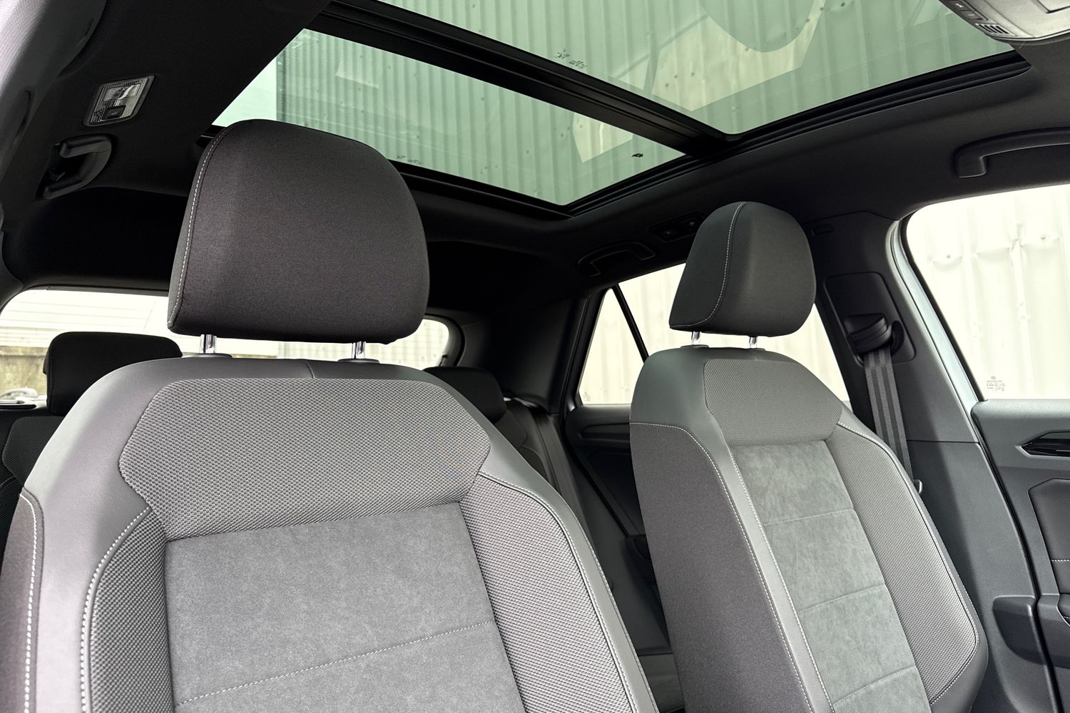 Used Volkswagen T-Roc 2026 for sale - 77368321: Photo 23