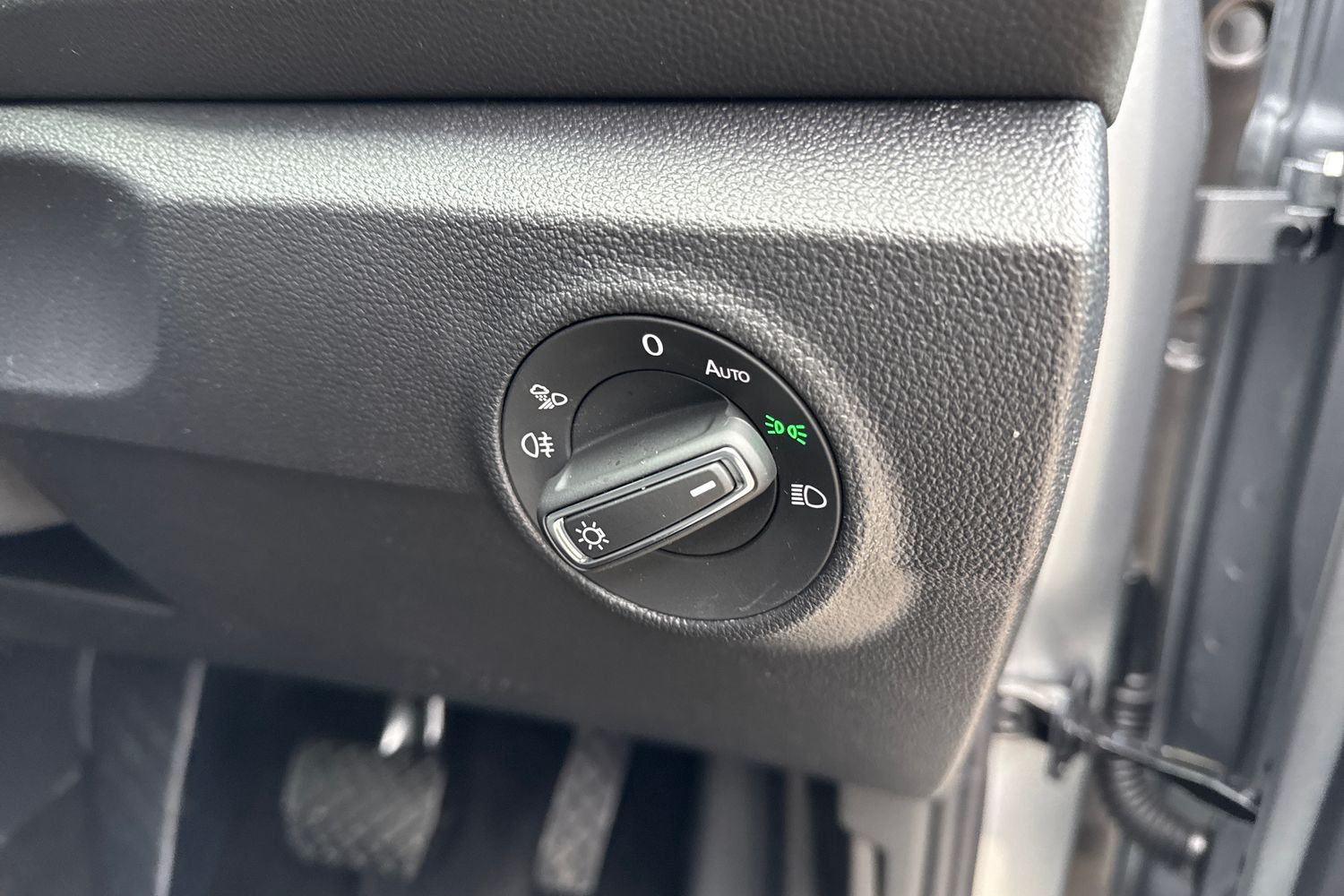 Used Volkswagen T-Roc 2026 for sale - 77368321: Photo 31