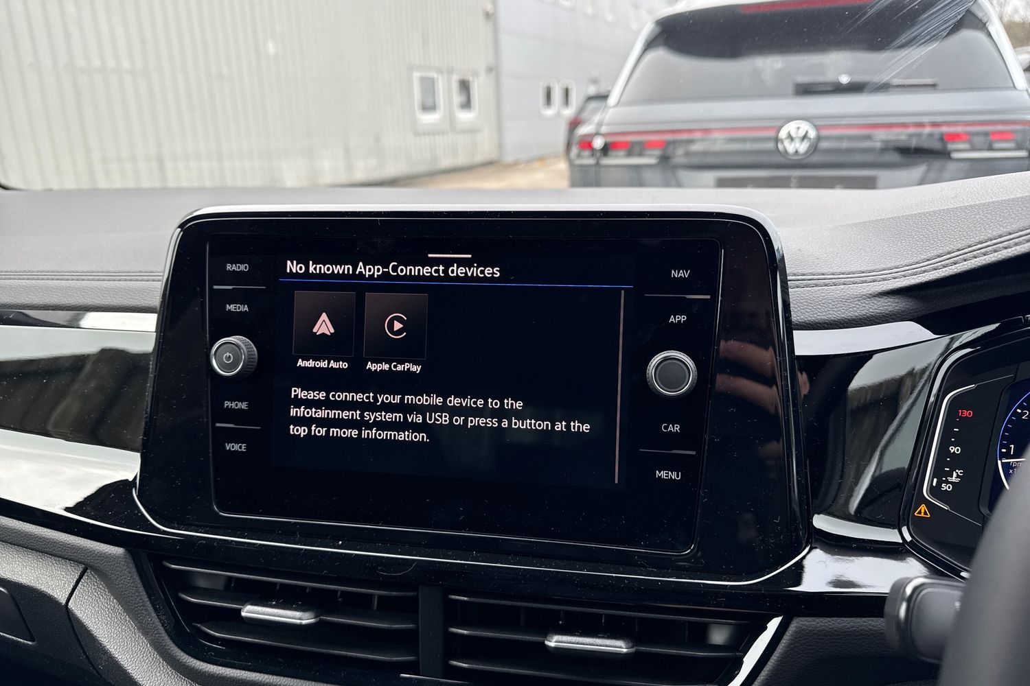 Used Volkswagen T-Roc 2026 for sale - 77368321: Photo 45