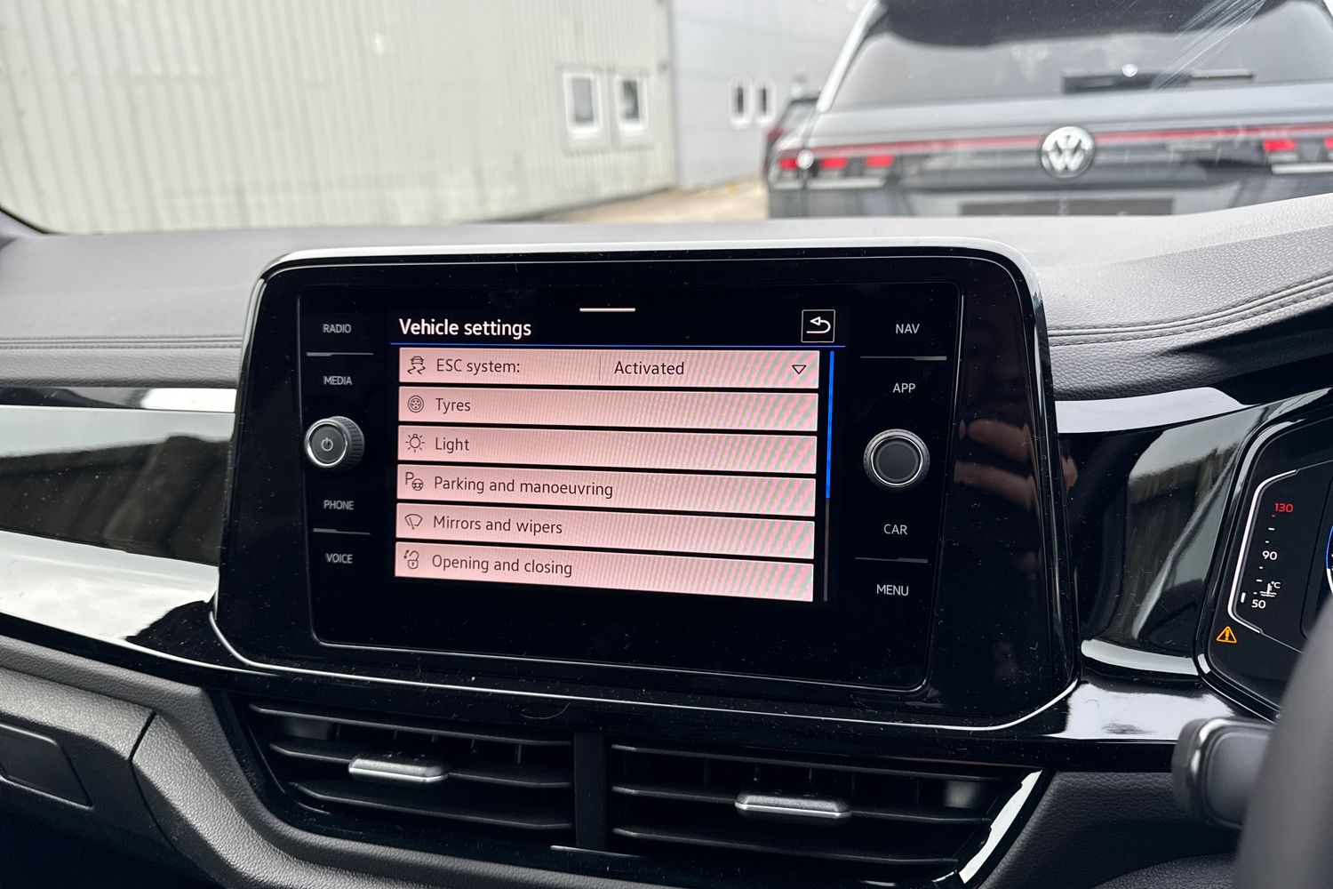 Used Volkswagen T-Roc 2026 for sale - 77368321: Photo 46