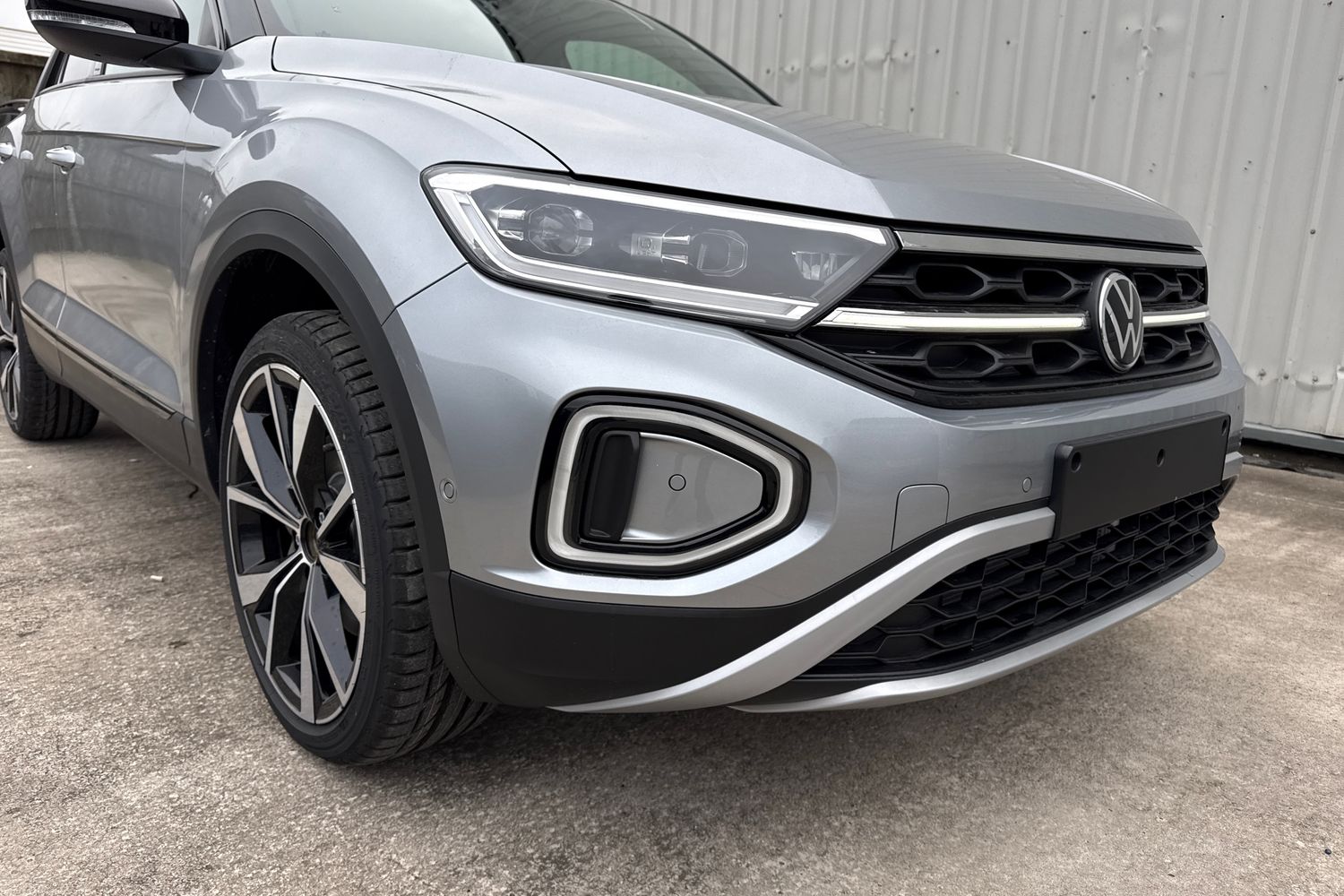 Used Volkswagen T-Roc 2026 for sale - 77368321: Photo 8