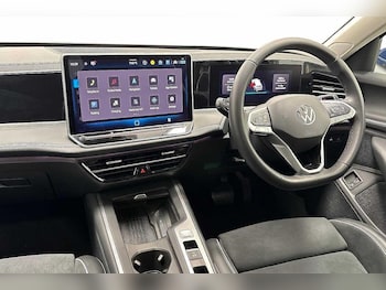 Used Volkswagen Passat 2025 for sale - 79151846: Photo