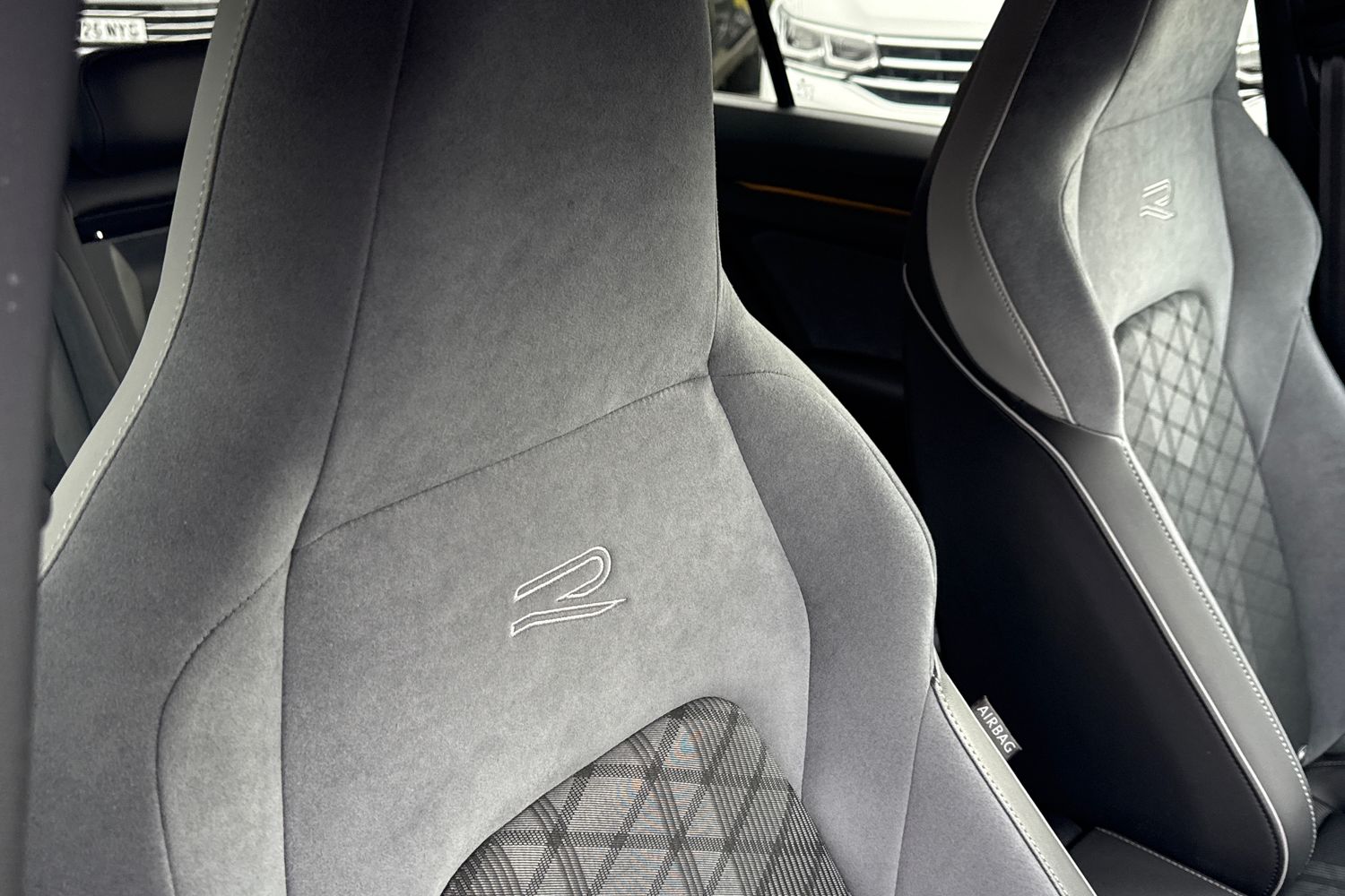 Used Volkswagen Golf 2023 for sale - 77620554: Photo 36