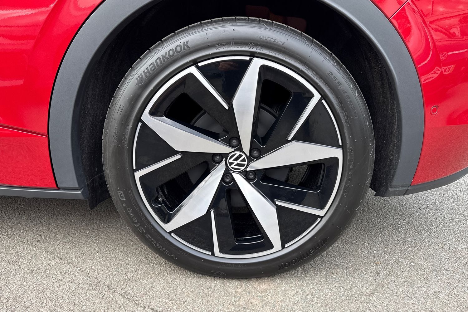 Used Volkswagen ID.4 2025 for sale - 76520059: Photo 10