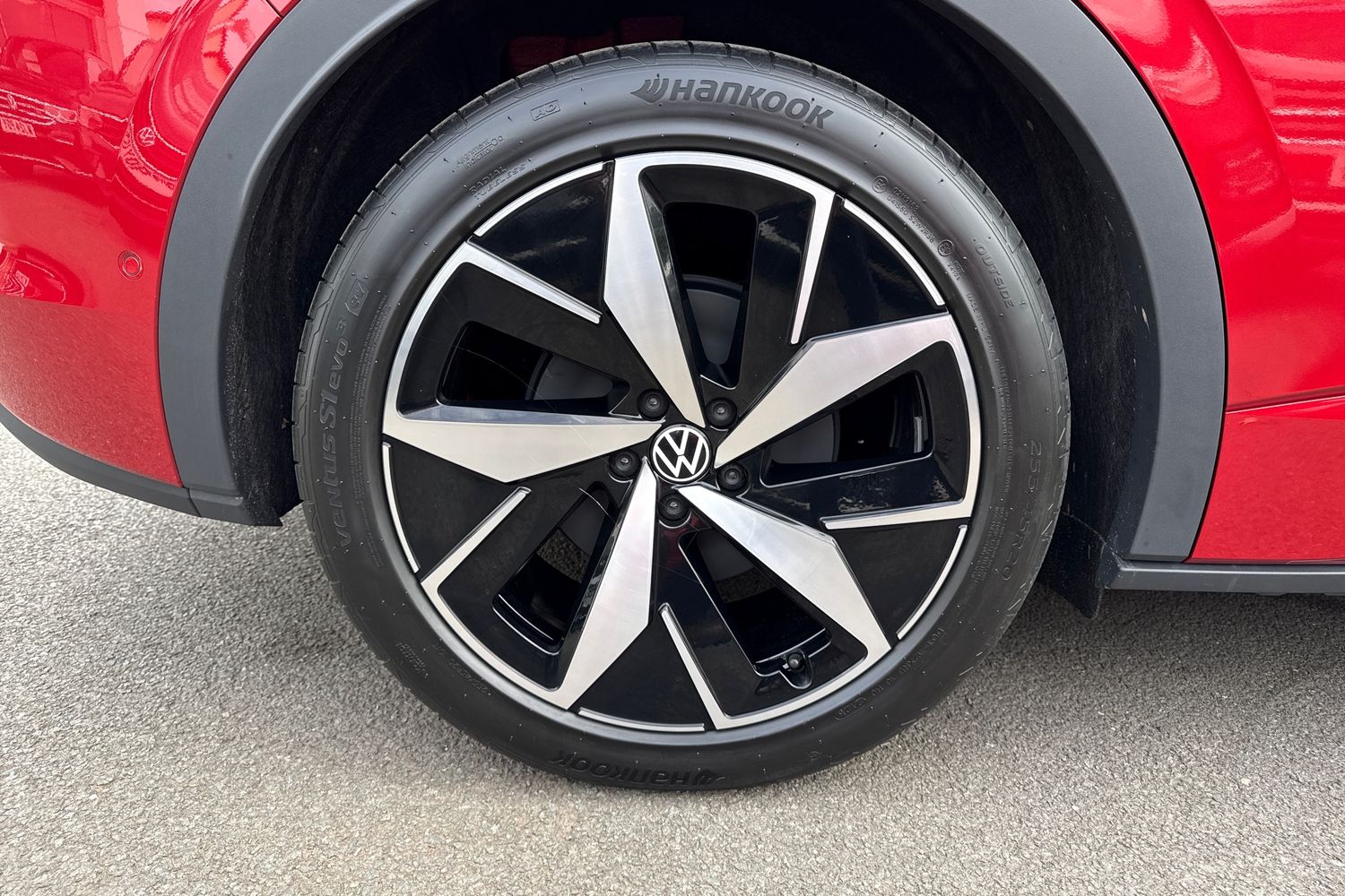 Used Volkswagen ID.4 2025 for sale - 76520059: Photo 11