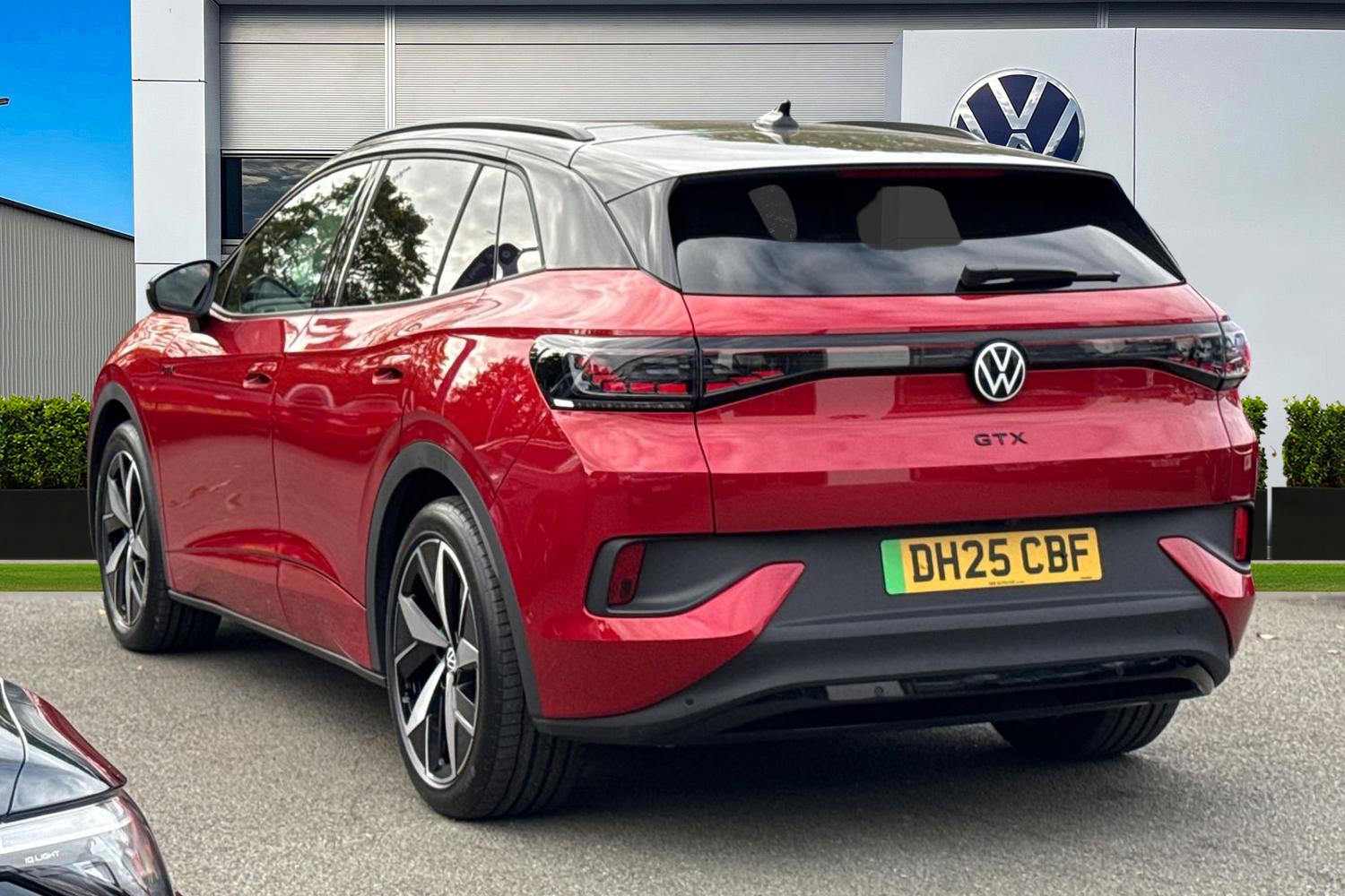 Used Volkswagen ID.4 2025 for sale - 76520059: Photo 2