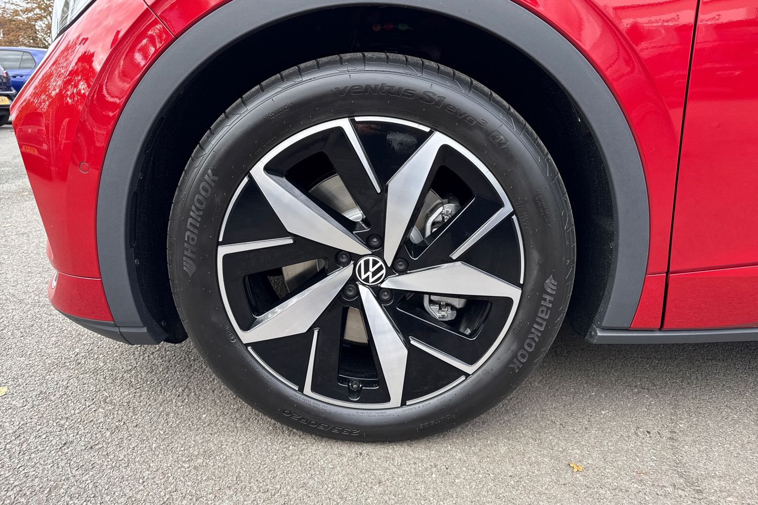 Used Volkswagen ID.4 2025 for sale - 76520059: Photo 9