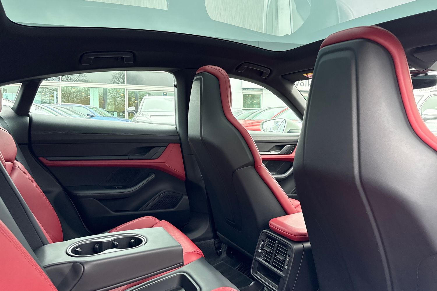 Used Porsche Taycan 2022 for sale - 77390120: Photo 38