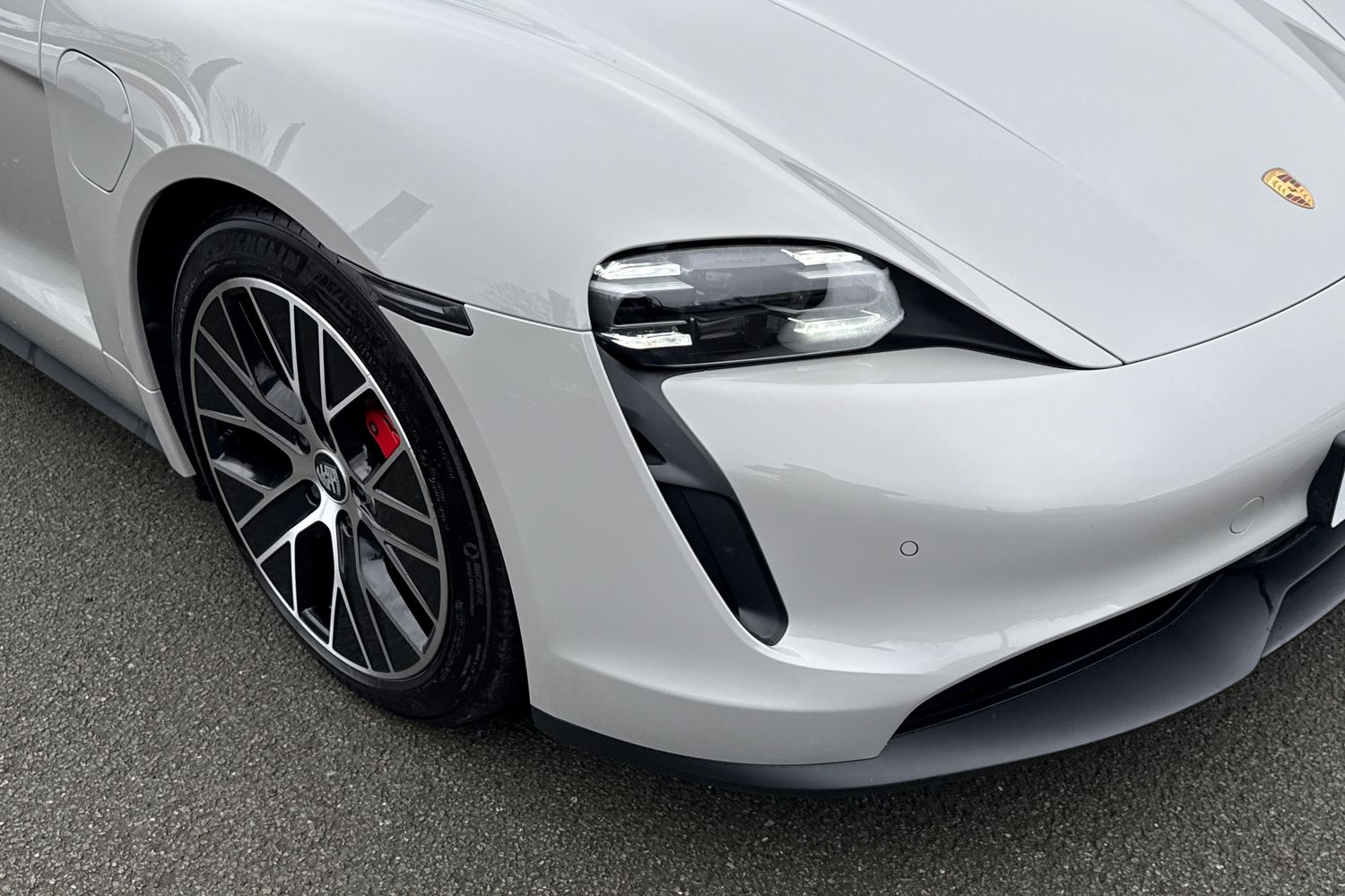 Used Porsche Taycan 2022 for sale - 77390120: Photo 9