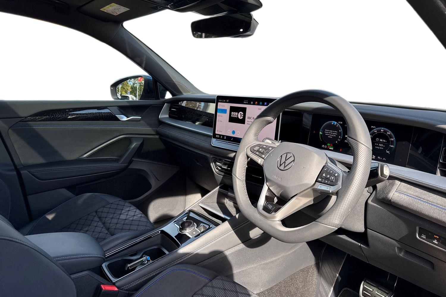 Used Volkswagen Touran 2025 for sale - 76186037: Photo 14