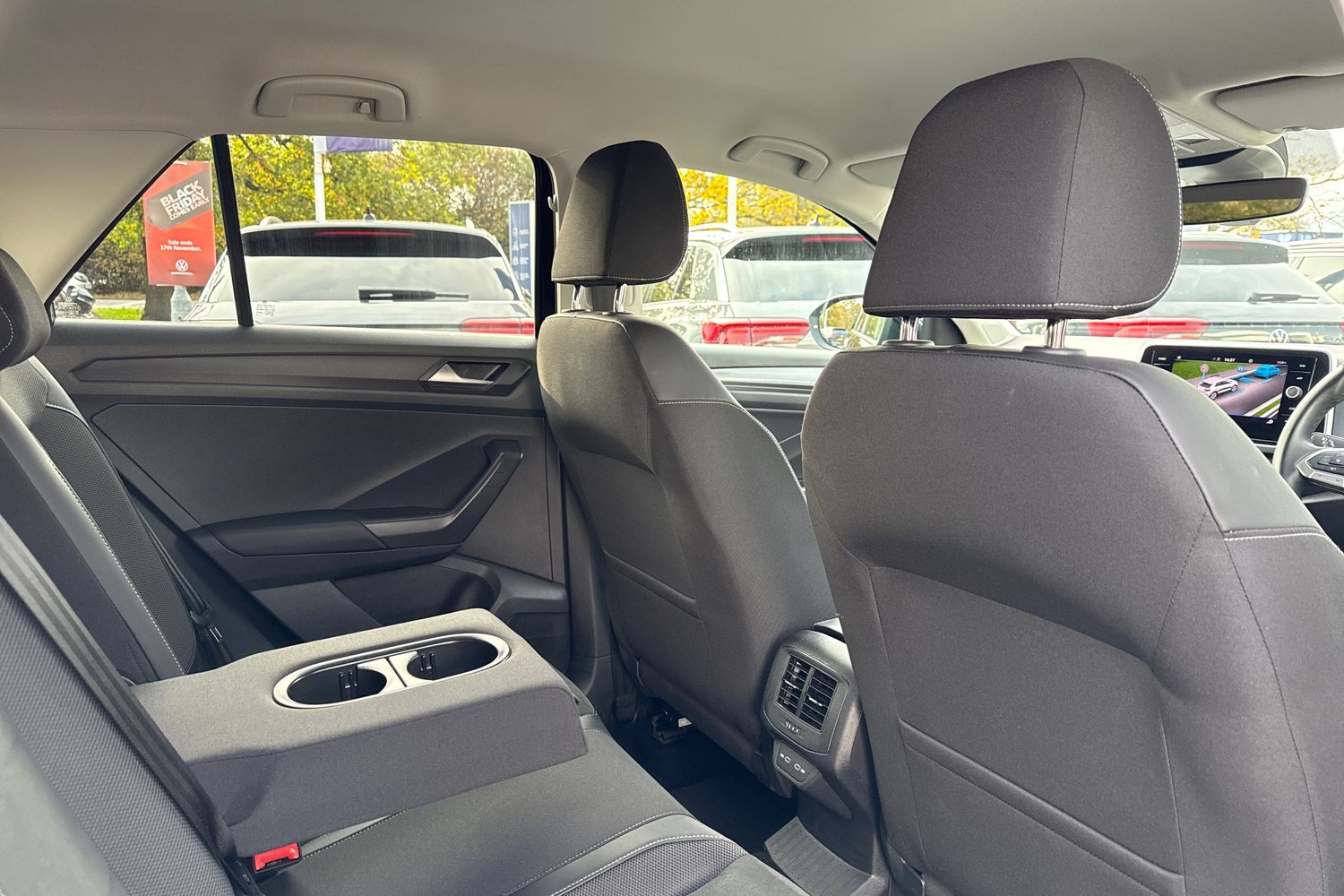 Used Volkswagen T-Roc 2024 for sale - 76480853: Photo 33