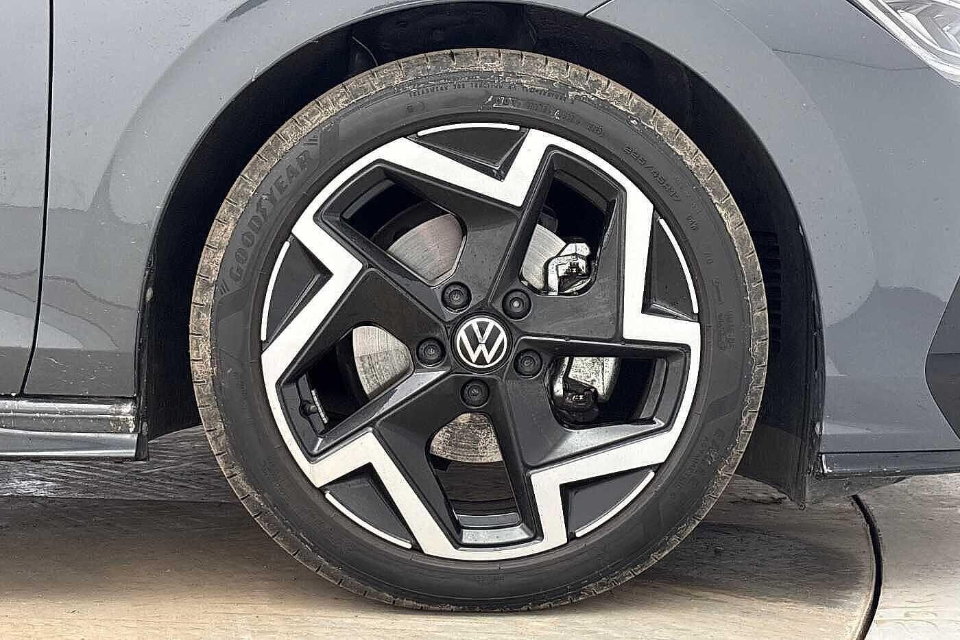 Used Volkswagen Golf 2025 for sale - 77951741: Photo 6