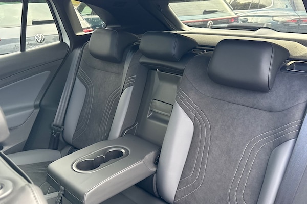 Used Volkswagen ID.4 2025 for sale - 76323945: Photo 18