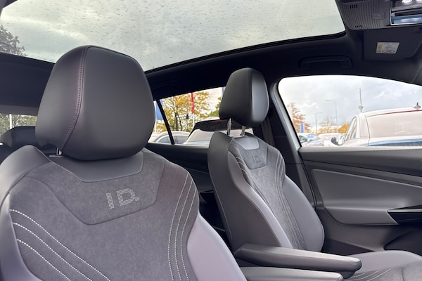 Used Volkswagen ID.4 2025 for sale - 76323945: Photo 23