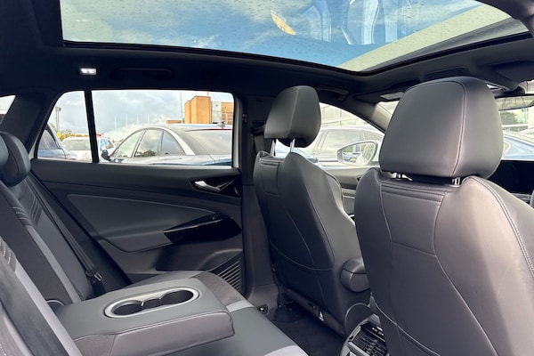 Used Volkswagen ID.4 2025 for sale - 76323945: Photo 35