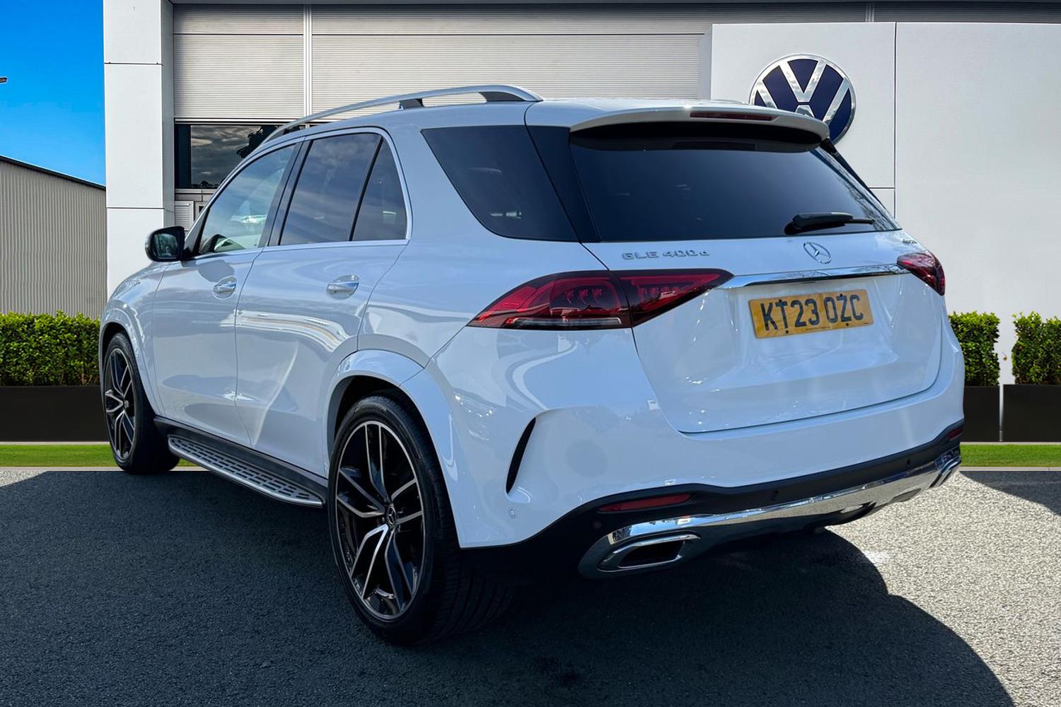 Used Mercedes-Benz GLE 2023 for sale - 77742187: Photo 2