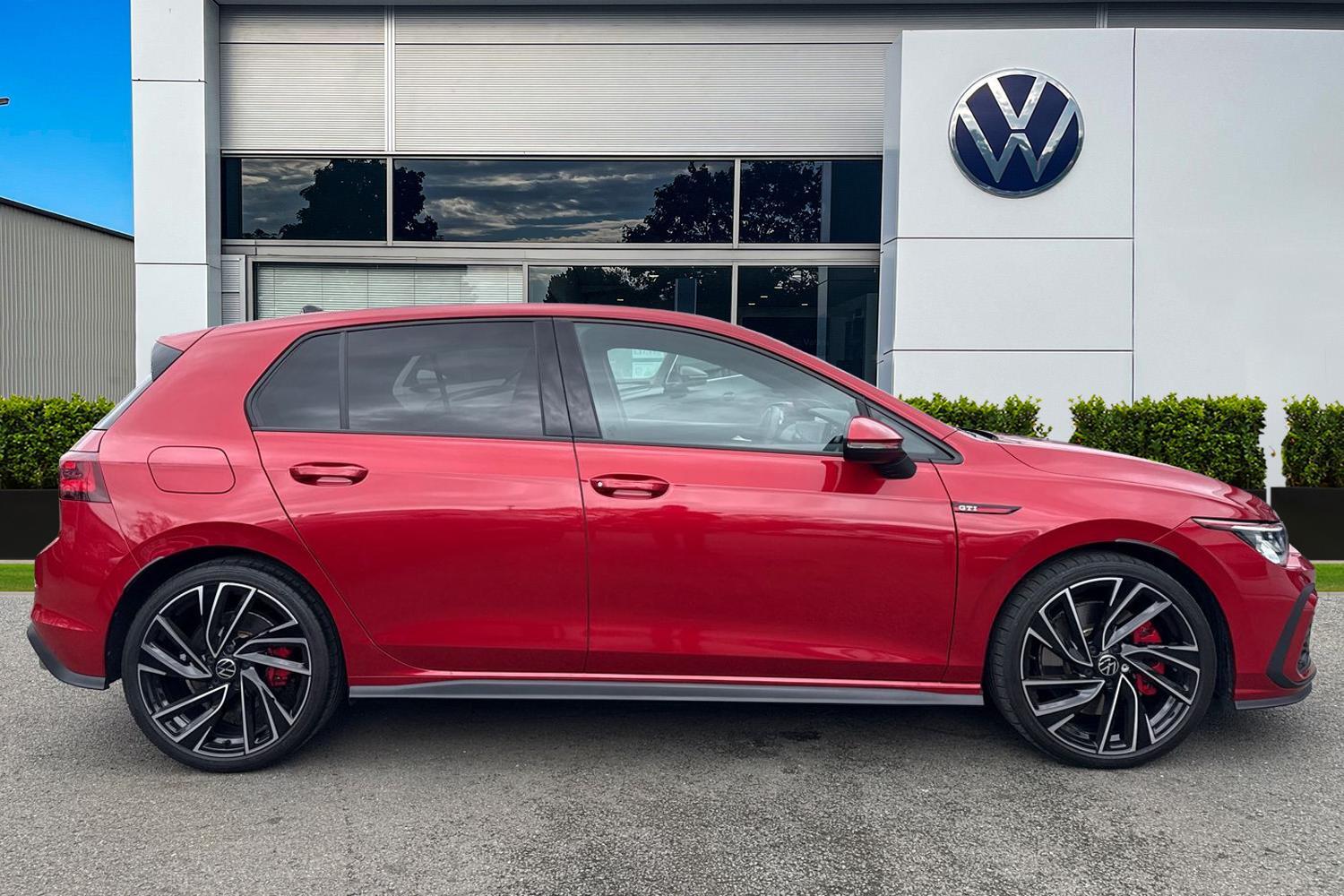 Used Volkswagen Golf 2024 for sale - 77951976: Photo 3